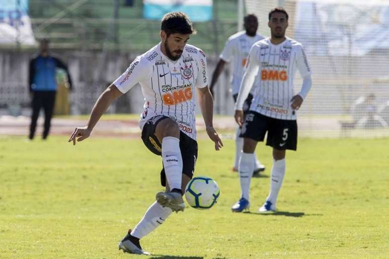 Corinthians deve quitar dívida pela compra de Bruno Méndez na próxima semana (Foto: Daniel Augusto Jr)