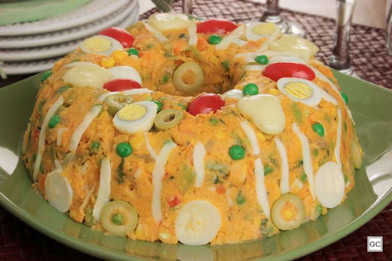 Guia da Cozinha - 10 receitas salgadas que n&atilde;o podem faltar na sua Festa Junina