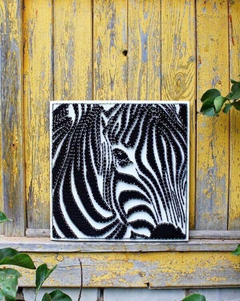 9. Molde string art com imagem de zebra. Fonte: Pinterest