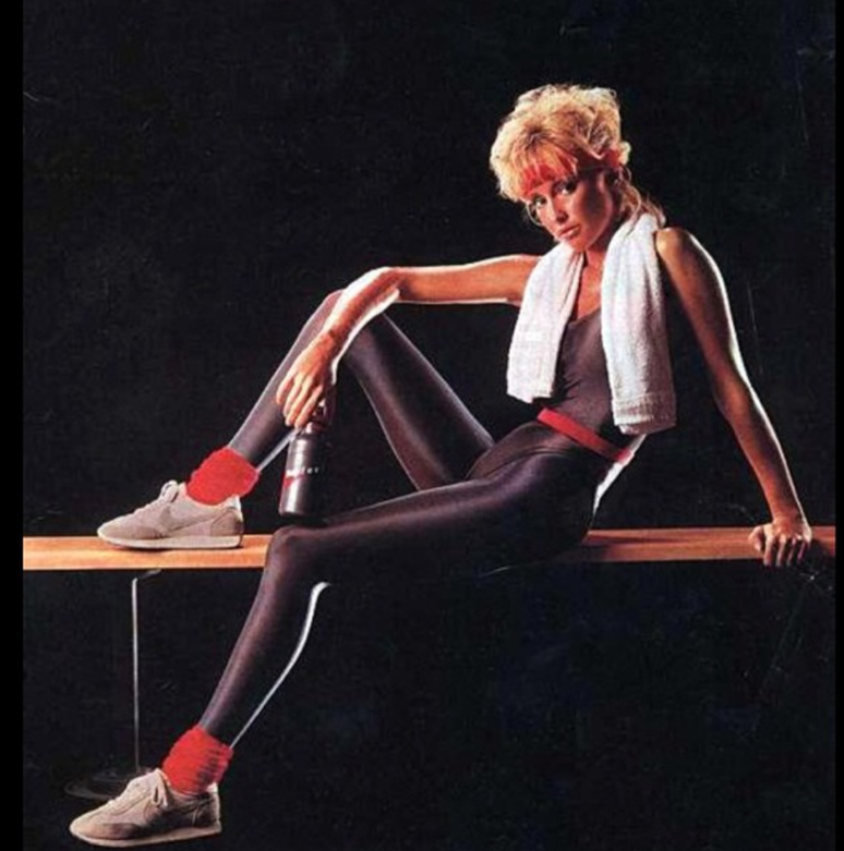 Moda fitness anos 1980 para ter aparência saudável (Reprodução/Pinterest)