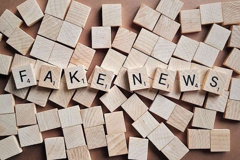 Precisamos aprender como as notícias falsas funcionam