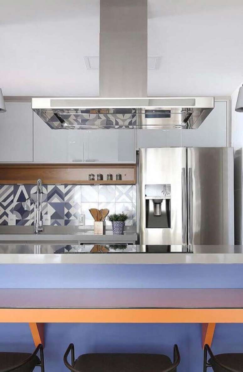 50. Decoração com faixa para cozinha moderna – Foto: Home Fashion Trend