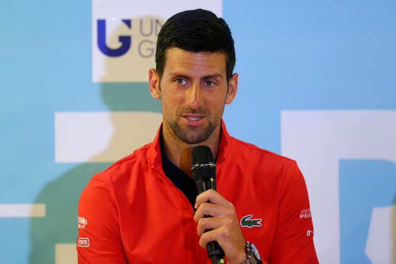 Novak Djokovic testou positivo para o novo coronavírus