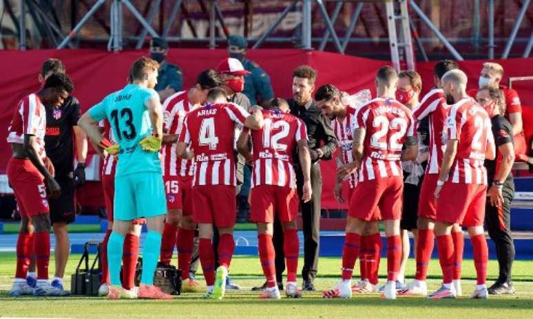 Atlético de Madrid se garantiu na terceira colocação (Foto: JOSE JORDAN / AFP)