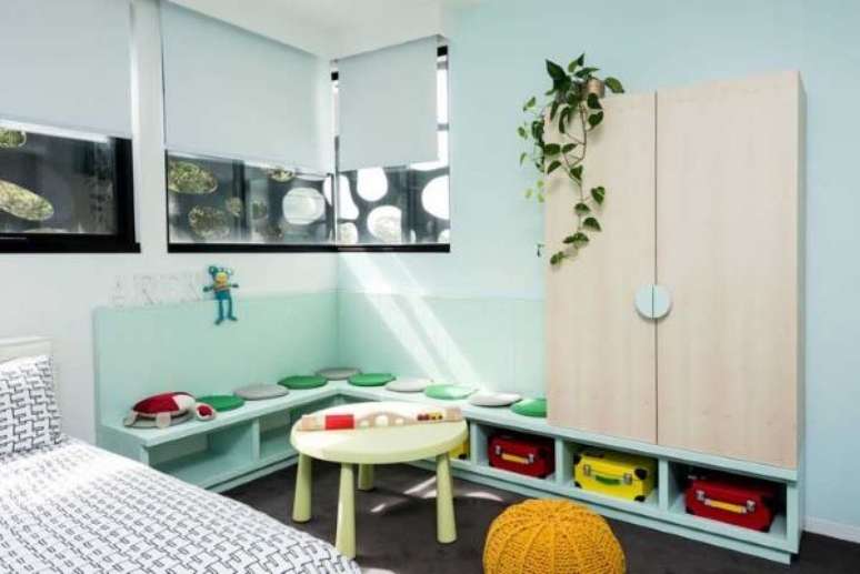 28. Casa decorada com planta jiboia &ndash; Via: Pinterest