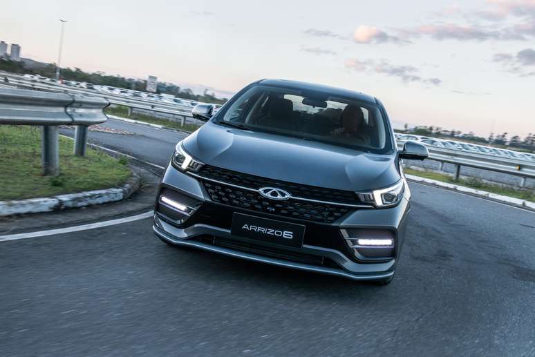 Arrizo 6 chega bem equipado, com controles eletr&ocirc;nicos de estabilidade e tra&ccedil;&atilde;o.