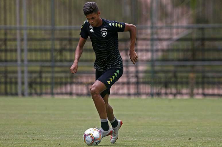 Sousa em ação pelo Botafogo (Foto: Vítor Silva/Botafogo)