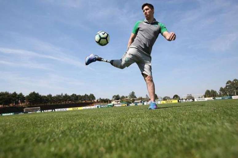 Follmann é embaixador da Chapecoense (Foto: Reprodução/Instagram)