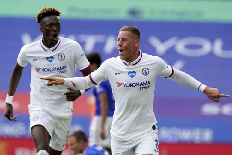 Chelsea tem quatro jogos e quatro vitórias pós paralisação do futebol inglês (Foto: TIM KEETON / AFP)