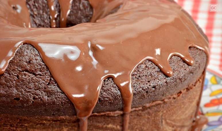 10 receitas de bolo de chocolate que todo chocólatra precisa experimentar