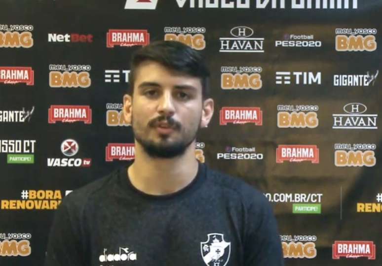 Ricardo Graça está valorizado no mercado e, com Ramon Menezes, vai sendo titular (Reprodução / VascoTV)