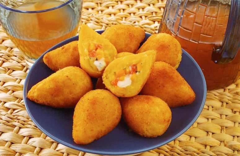 Guia da Cozinha - 11 maneiras diferentes de fazer coxinha para sair do convencional