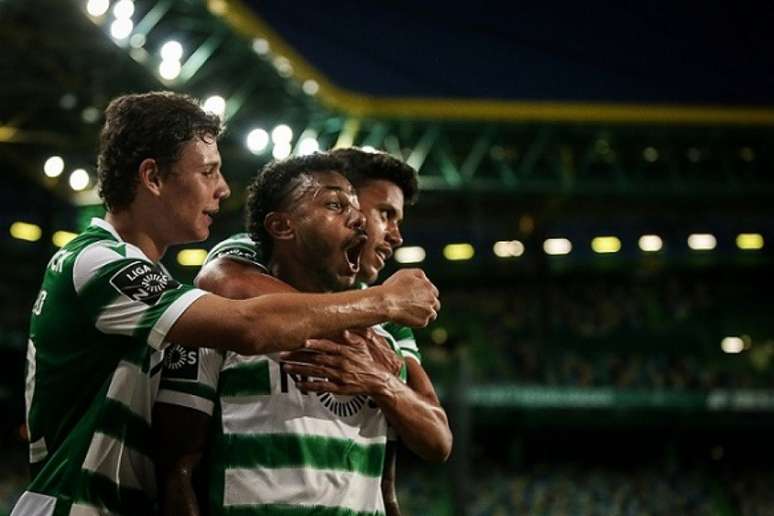 Brasileiro Wendel marcou gol no último jogo do Sporting (Foto: MARIO CRUZ / AFP)