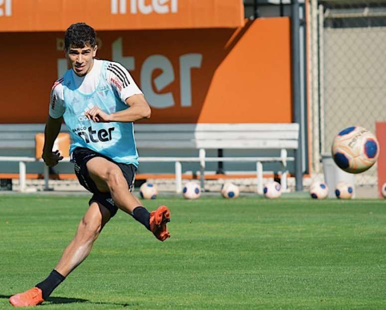 Vitor Bueno é o jogador que mais participou de gols do São Paulo na "Era Diniz" (Foto: Érico Leonan/saopaulofc.net)