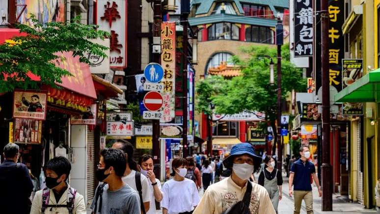 No Japão, a maior parte dos estabelecimentos está reaberta e a vida volta ao normal