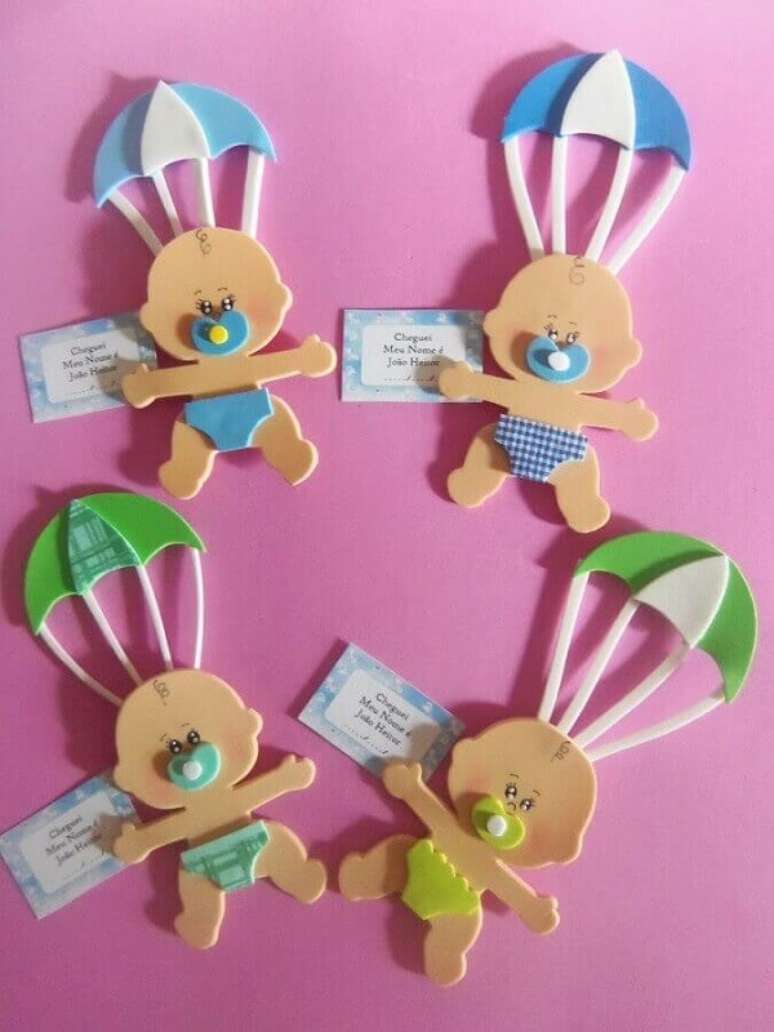 43. Lembrancinhas fofas para ch&aacute; de beb&ecirc; feitas em EVA. Fonte: Artes da Carol