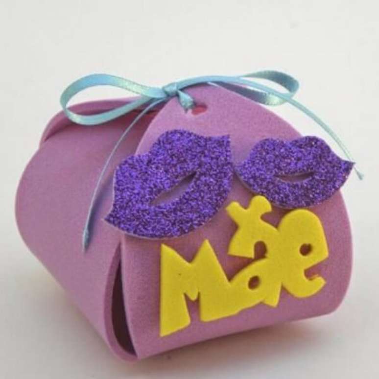 40. Trouxinha porta doces como lembrancinhas em EVA para o dia das m&atilde;es. Fonte: Festas