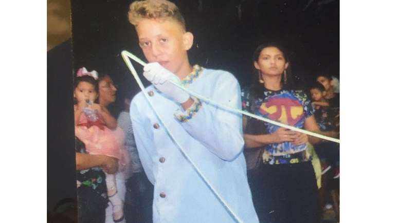 "Mizael (foto) nunca nos deu trabalho, era um menino que costumava brincar pelas galerias da escola", lamenta o diretor do colégio, Eudes dos Anjos