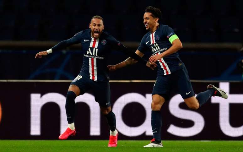 Marquinhos e Neymar na última partida do PSG, contra o Borussia Dortmund, em março (Foto: GETTY/UEFA / AFP)