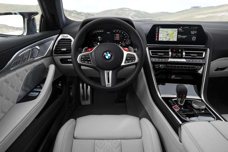 Interior do BMW de R$ 1,137 milhão: mais de 5 mil combinações de personalização.
