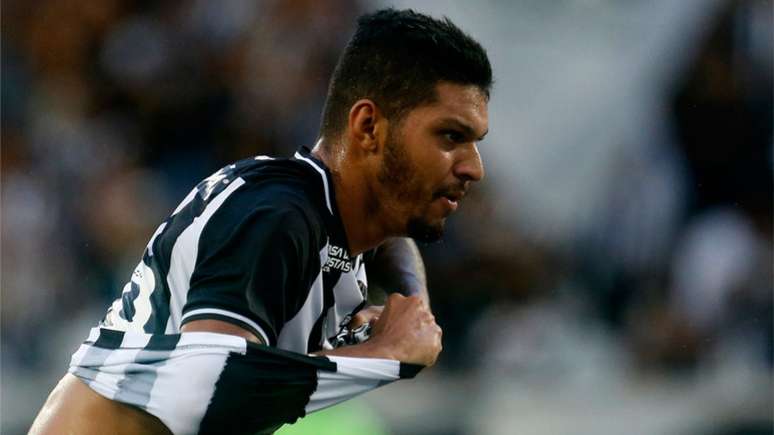 Igor Cássio em ação pelo Botafogo (Foto: Vitor Silva/Botafogo)