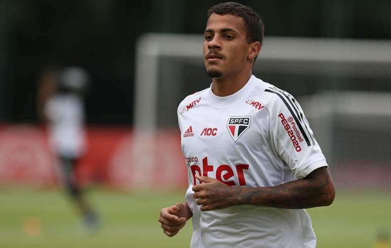 Diego tem duas partidas como profissional do São Paulo - FOTO: Rubens Chiri/saopaulofc.net