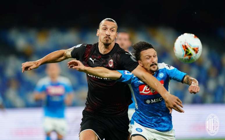 Napoli e Milan somam apenas um ponto (Foto: Divulgação / Milan / Site oficial)