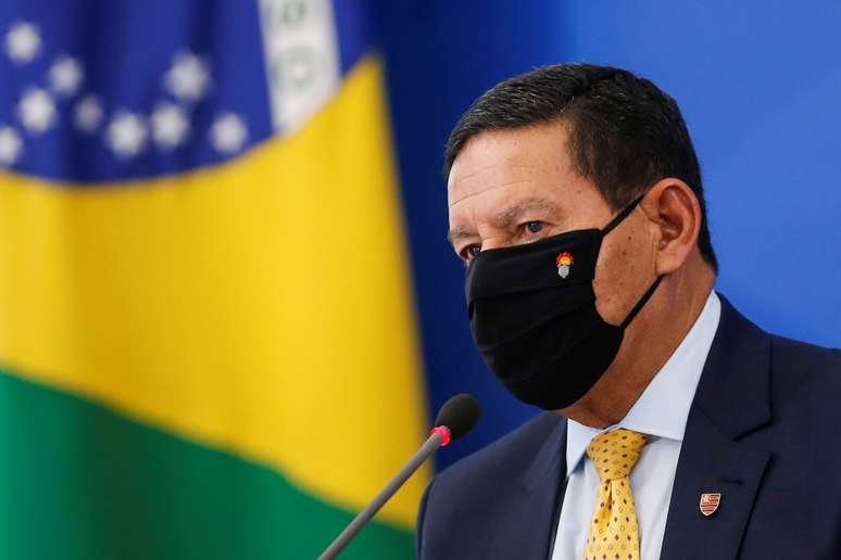 Brazil's Vice President Hamilton Mourao speaks during a news conference at the Planalto Palace in Brasilia, Brazil July 9, 2020. REUTERS/Adriano Machado