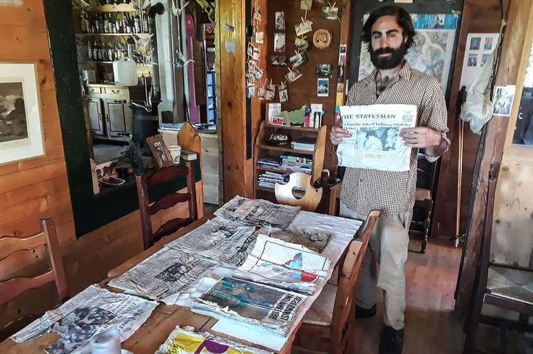 Timothee Mottin quer expor os jornais em seu restaurante em Chamonix