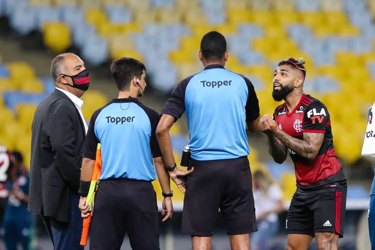 Gabigol foi expulso no final do clássico contra o Fluminense