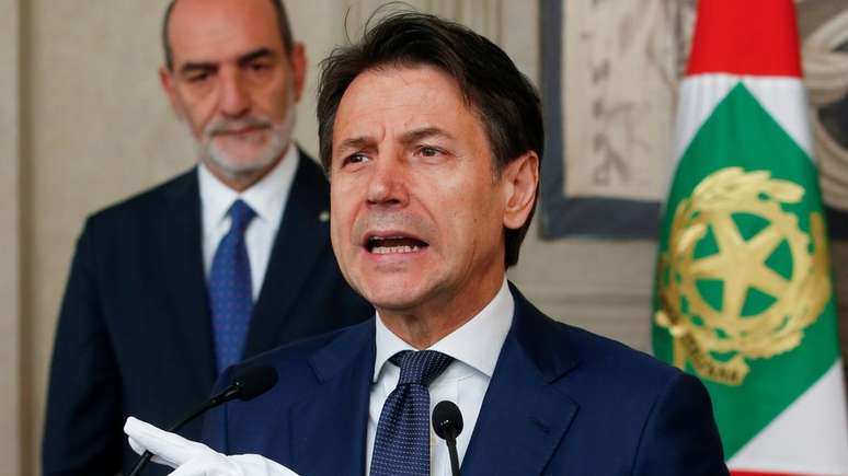 O primeiro-ministro Giuseppe Conte foi ouvido pelo Ministério Público de Bergamo sobre as ações tomadas durante a pandemia