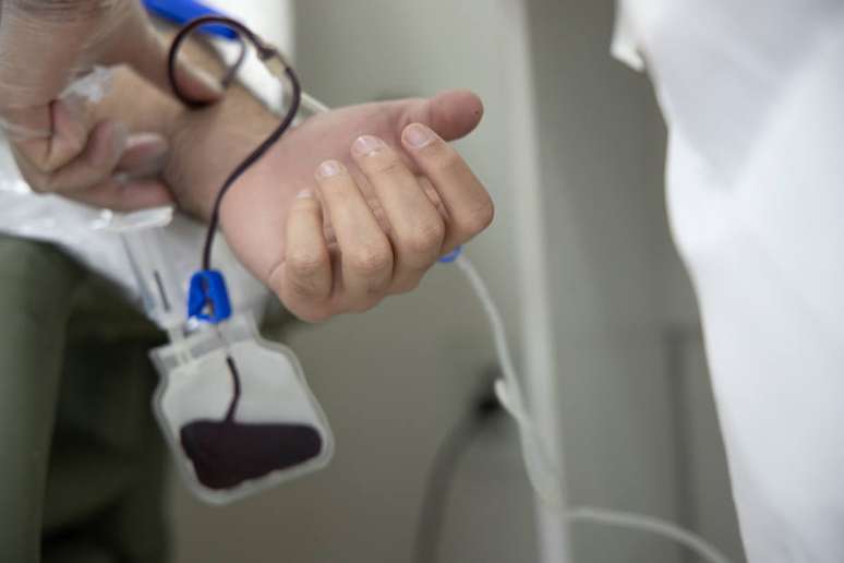 Pandemia do novo coronavírus fez bancos de sangue diminuírem ainda mais estoques no inverno
