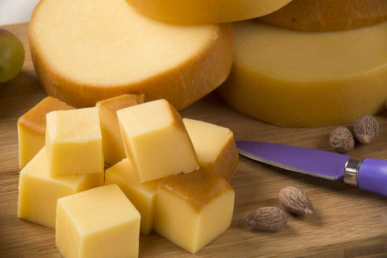 Guia da Cozinha - 13 Receitas com provolone para os verdadeiros amantes de queijo