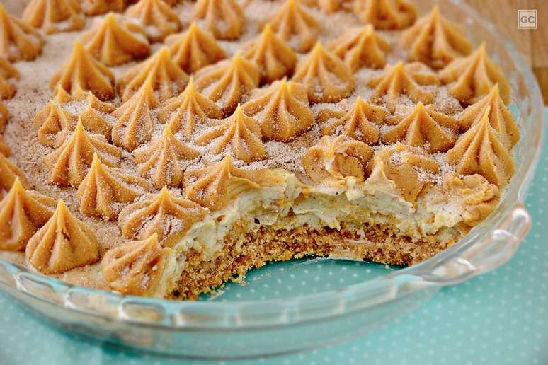 Guia da Cozinha - Torta doce na travessa: 7 receitas que nem precisa desenformar