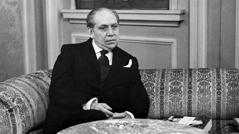 Uslar Pietri ganhou v&aacute;rios pr&ecirc;mios, entre eles o R&oacute;mulo Gallego