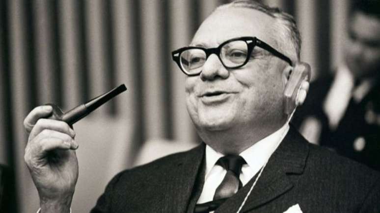 R&oacute;mulo Betancourt &eacute; considerado um dos pais da democracia venezuelana e estudou a quest&atilde;o do petr&oacute;leo no pa&iacute;s