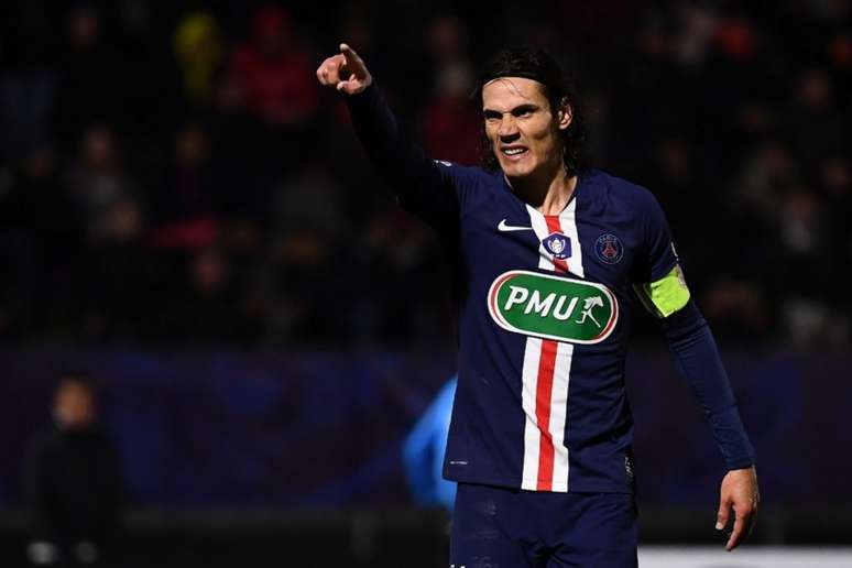 Cavani não ficará no Paris Saint-Germain (Foto: AFP)