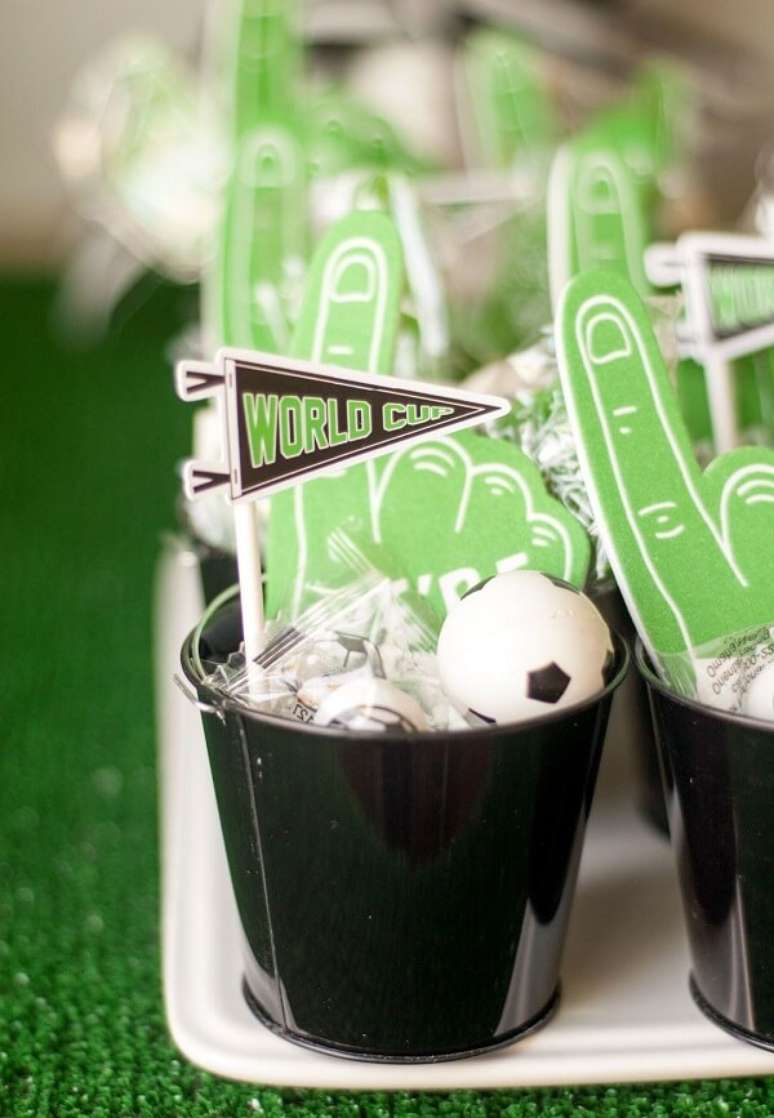 80. Tags divertidas para os docinhos. Fonte: Pinterest