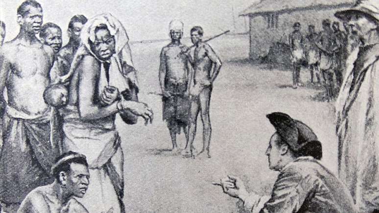 Comerciantes britânicos desempenhavam papel central no comércio de escravos, antes de a abolição da escravatura