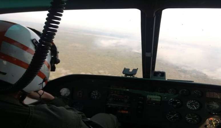 Aeronaves do Exército e da FAB reforçam o combate aos incêndios que atingem a região de Corumbá, no Pantanal do Mato Grosso do Sul