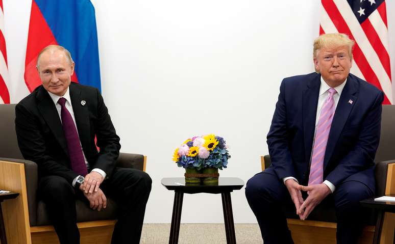 Trump e Putin se reúnem durante cúpula do G20, no Japão, em 2019