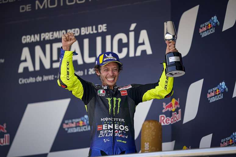 Valentino Rossi fechou um pódio dominado pela Yamaha 