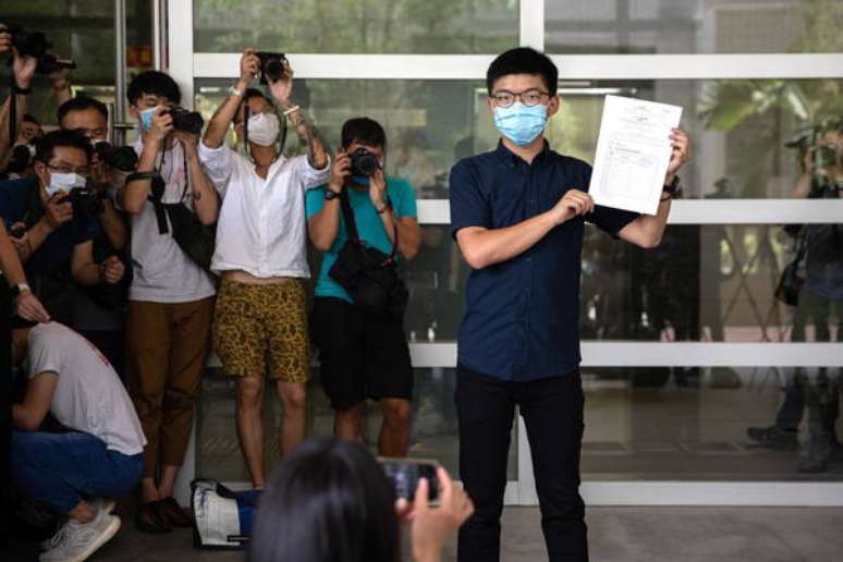 Joshua Wong planejava disputar eleições legislativas de setembro