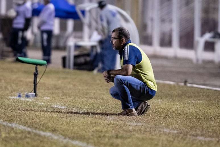 Enderson Moreira diz que o Cruzeiro ainda precisa de mais reforços para o restante da temporada-(Gustavo Aleixo/Cruzeiro)