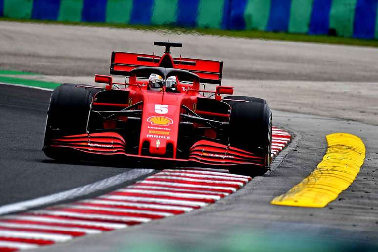Sebastian Vettel foi o mais veloz do TL2 