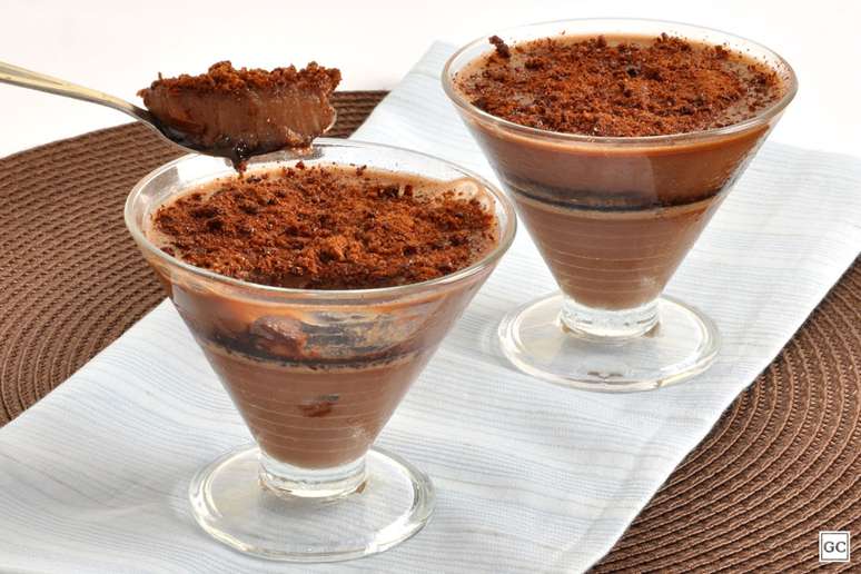 Guia da Cozinha - Receitas de mousse de chocolate para quem &eacute; choc&oacute;latra de plant&atilde;o