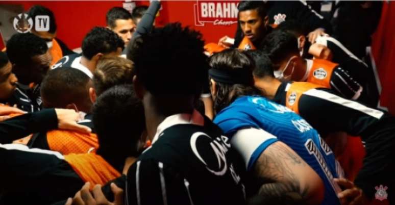 Atletas se motivaram antes do jogo(Foto: Reprodução/Corinthians TV)