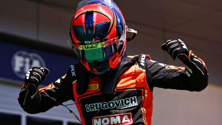 Felipe Drugovich conquistou sua primeira pole-position em corridas principais na F2 