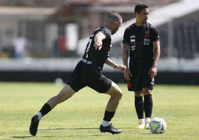 Bruno César marcou o gol da vitória do Vasco em cobrança de falta (Foto: Rafael Ribeiro/Vasco)