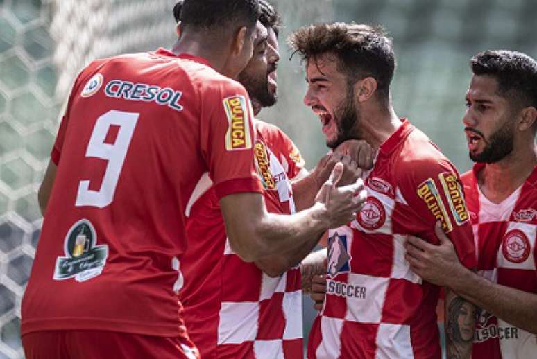 O Tombense marcou com João Paulo e está a um empate da finald o Mineiro-(Yuri Laurindo/Arena Independência)